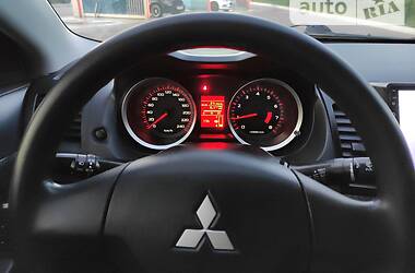 Седан Mitsubishi Lancer 2008 в Киеве