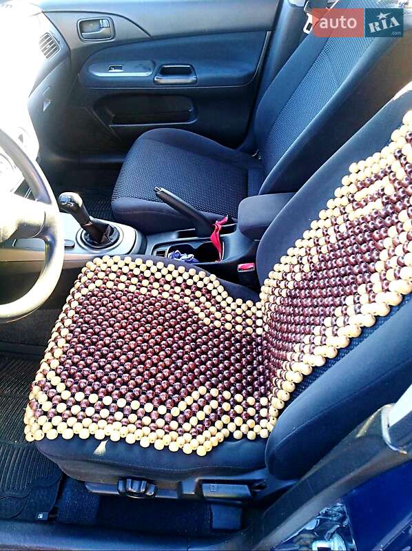 Универсал Mitsubishi Lancer 2006 в Могилев-Подольске фото 3 Универсал Mitsubishi Lancer 2006 в Могилев-Подольске