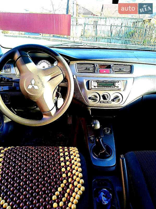 Универсал Mitsubishi Lancer 2006 в Могилев-Подольске фото 13 Универсал Mitsubishi Lancer 2006 в Могилев-Подольске