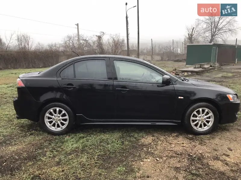Mitsubishi Lancer 2012