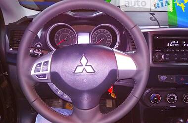 Седан Mitsubishi Lancer 2014 в Запорожье