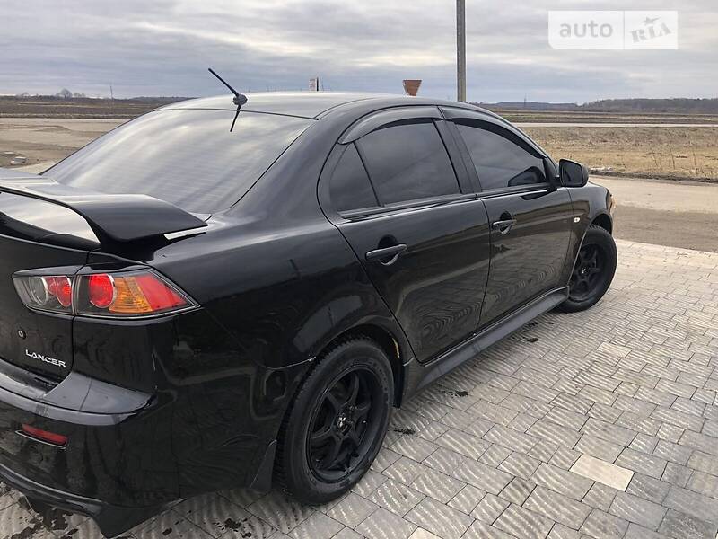 Седан Mitsubishi Lancer 2010 в Стрию фото Седан Mitsubishi Lancer 2010 в Стрию