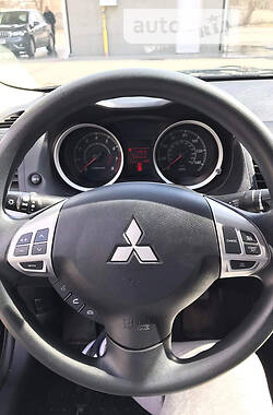 Седан Mitsubishi Lancer 2012 в Черкасах