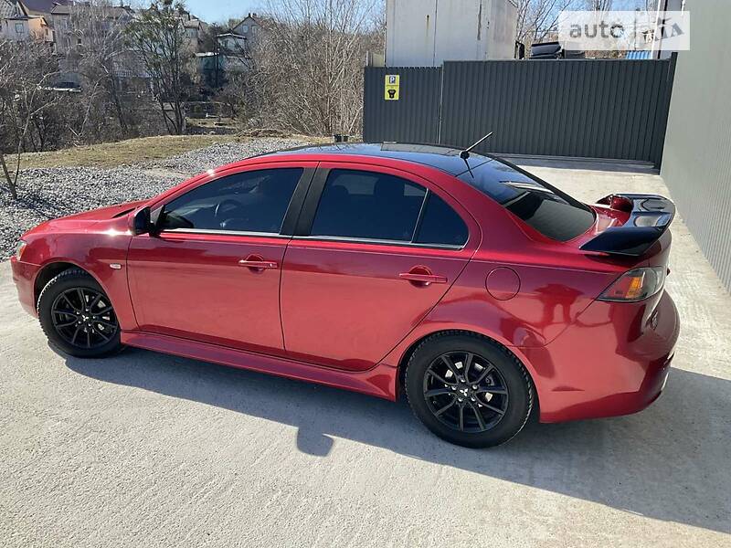 Седан Mitsubishi Lancer 2017 в Киеве