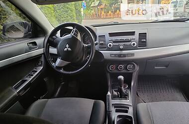 Седан Mitsubishi Lancer 2011 в Дрогобыче