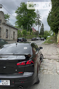 Седан Mitsubishi Lancer 2015 в Львові