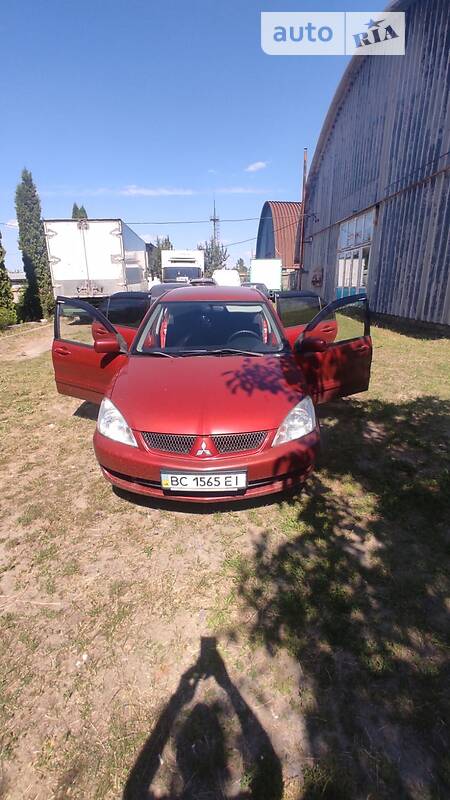 Седан Mitsubishi Lancer 2005 в Львове