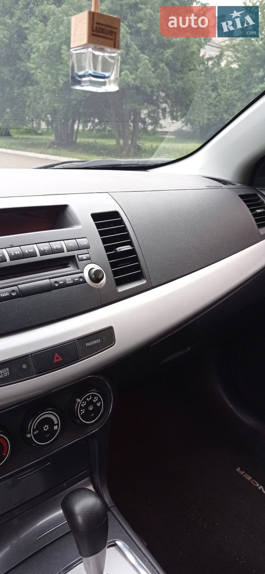2011 Mitsubishi Lancer - мініатюра 8