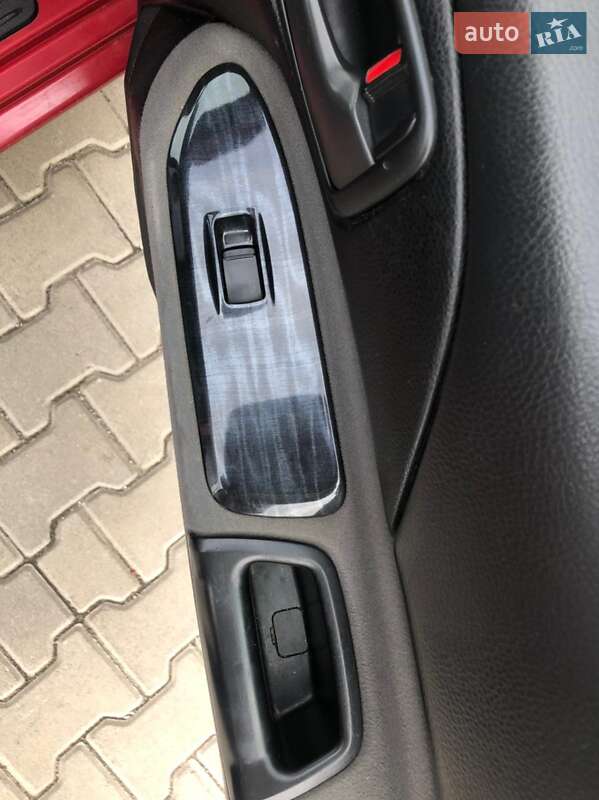 Седан Mitsubishi Lancer 2004 в Ивано-Франковске