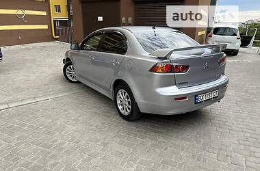 Седан Mitsubishi Lancer 2014 в Изяславе