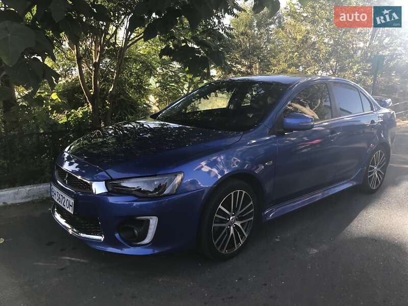 Mitsubishi Lancer 2016