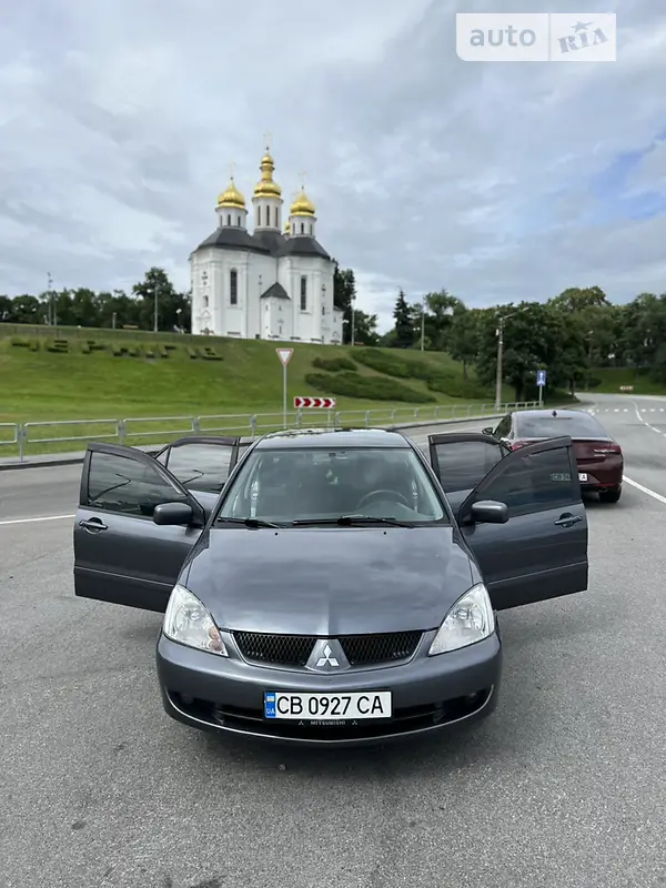 Mitsubishi Lancer