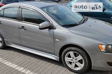 Седан Mitsubishi Lancer 2013 в Львове