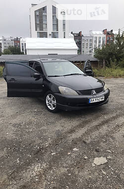 Седан Mitsubishi Lancer 2006 в Смеле