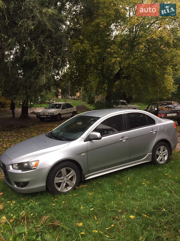 Седан Mitsubishi Lancer 2008 в Прилуках фото 3 Седан Mitsubishi Lancer 2008 в Прилуках