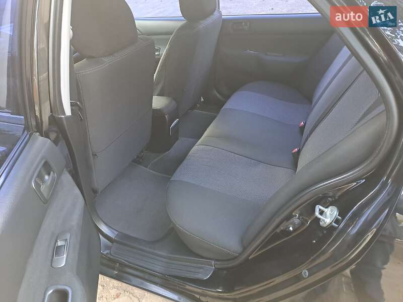 Седан Mitsubishi Lancer 2006 в Измаиле