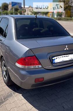 Седан Mitsubishi Lancer 2006 в Коростене