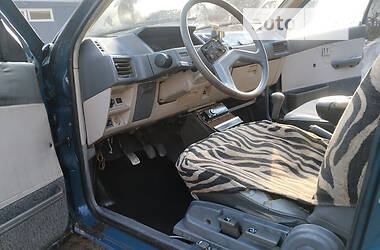 Седан Mitsubishi Lancer 1985 в 