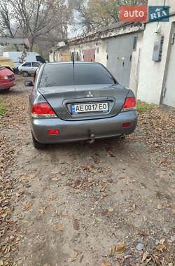 Седан Mitsubishi Lancer 2005 в Каменском