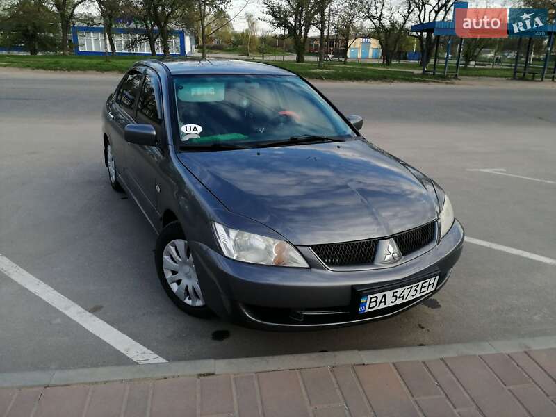 Седан Mitsubishi Lancer 2005 в Мукачевому