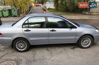 Седан Mitsubishi Lancer 2005 в Днепре