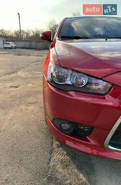 Седан Mitsubishi Lancer 2014 в Дніпрі