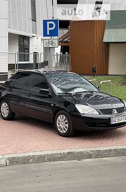 Седан Mitsubishi Lancer 2007 в Киеве