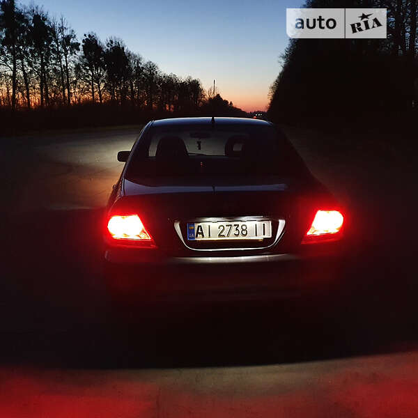 Седан Mitsubishi Lancer 2006 в Корце