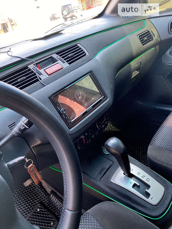 Седан Mitsubishi Lancer 2007 в Миргороде