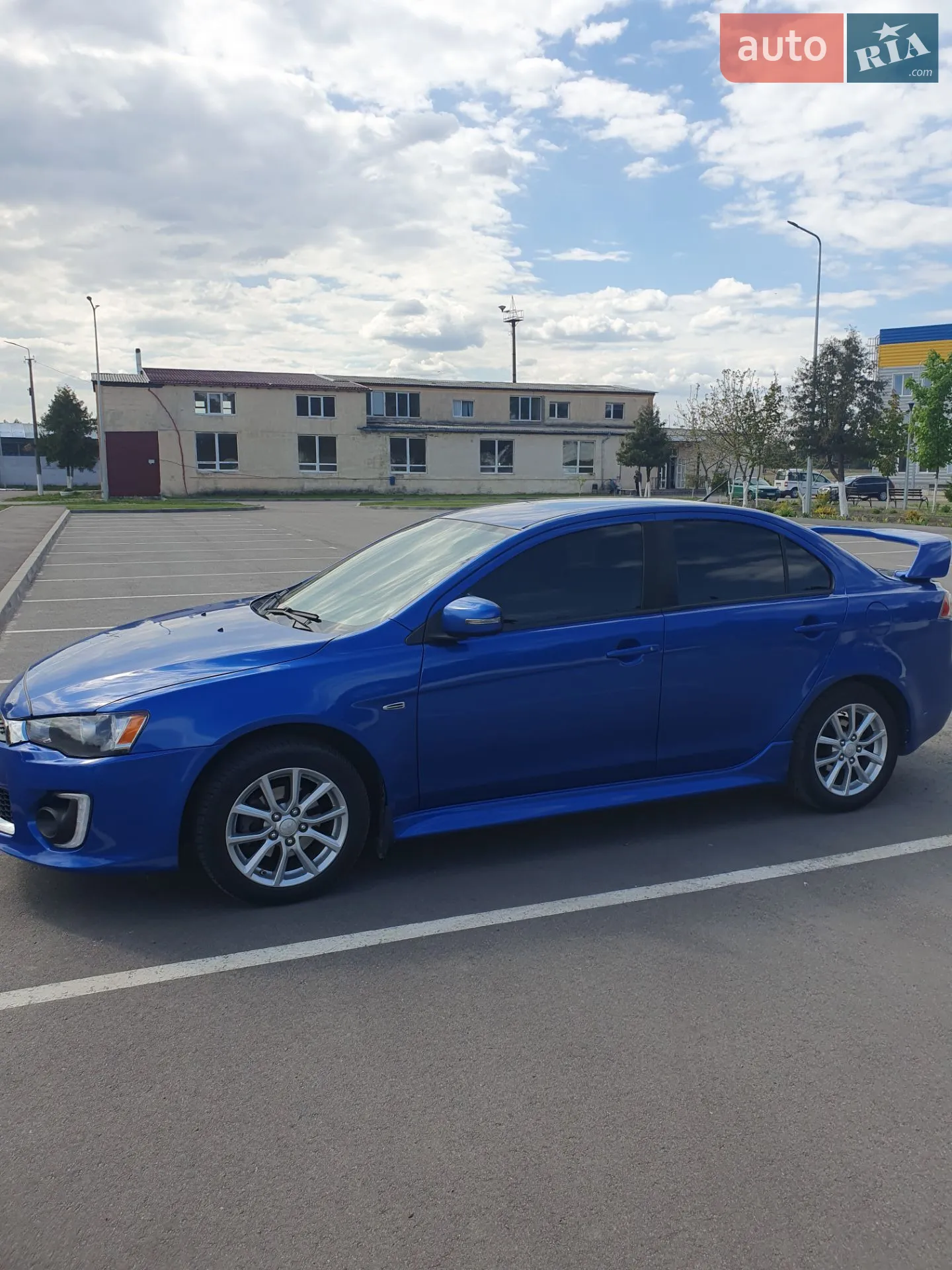 2016 Mitsubishi Lancer - фото 1