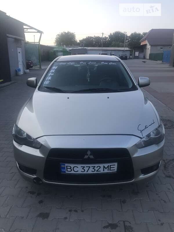 Седан Mitsubishi Lancer 2008 в Львове