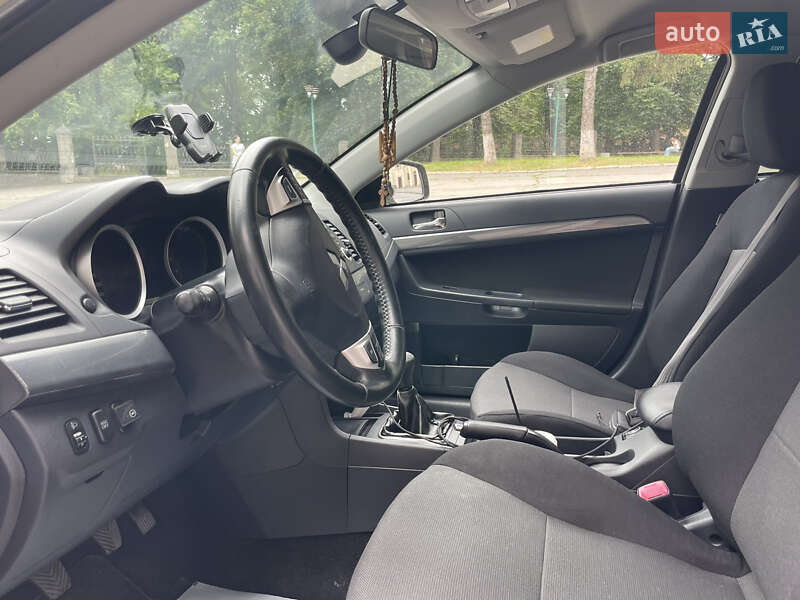 Седан Mitsubishi Lancer 2008 в Каменец-Подольском
