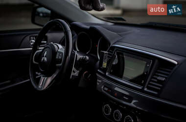 Седан Mitsubishi Lancer 2013 в Києві