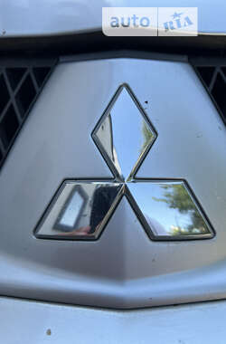 Седан Mitsubishi Lancer 2005 в 