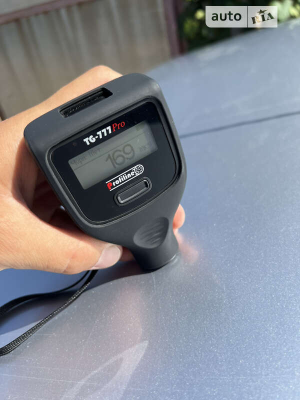 Седан Mitsubishi Lancer 2005 в Черновцах