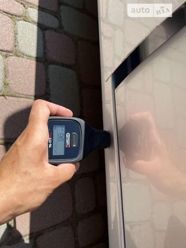 Седан Mitsubishi Lancer 2005 в Черновцах