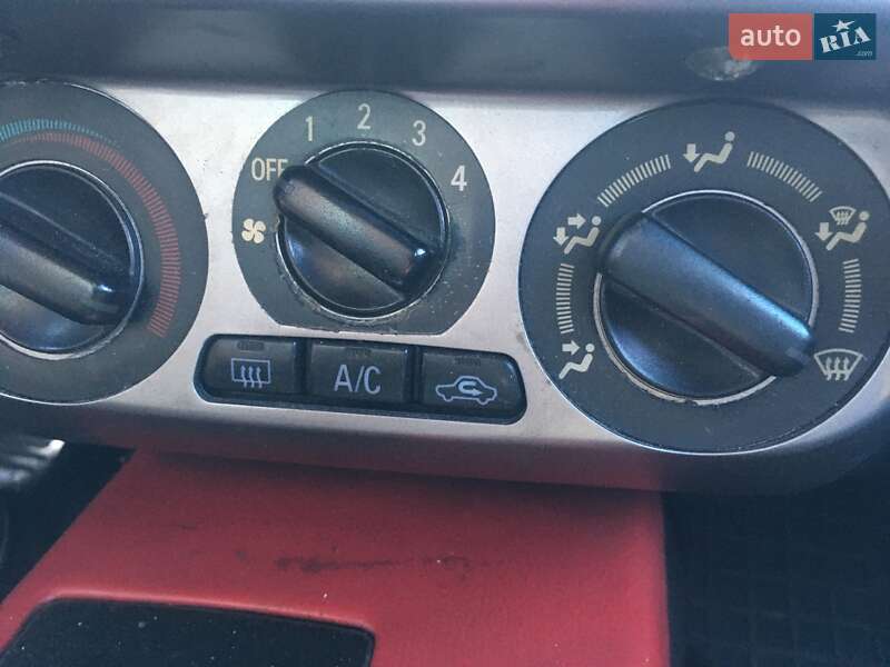 Седан Mitsubishi Lancer 2003 в Києві