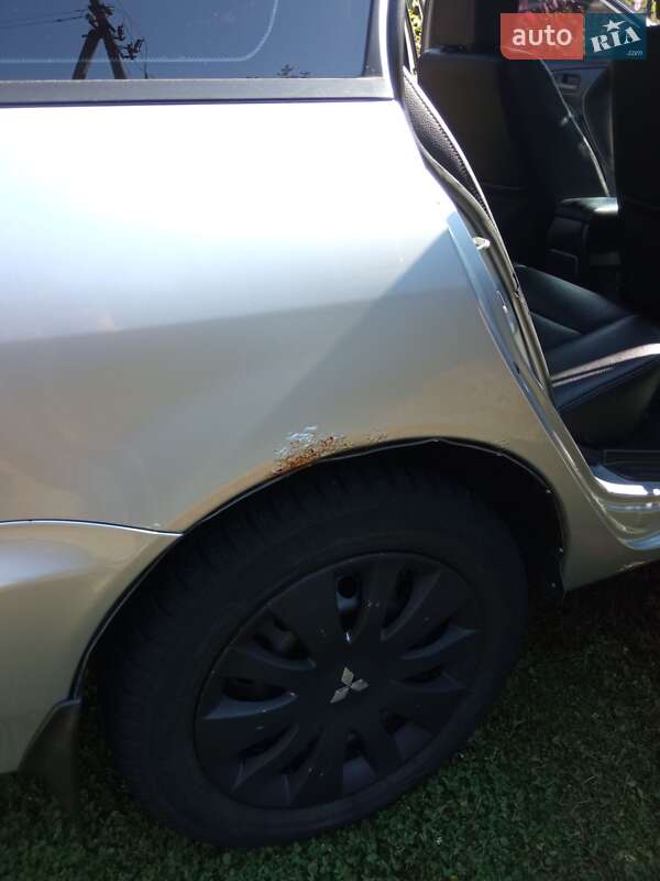 Универсал Mitsubishi Lancer 2007 в Батурине