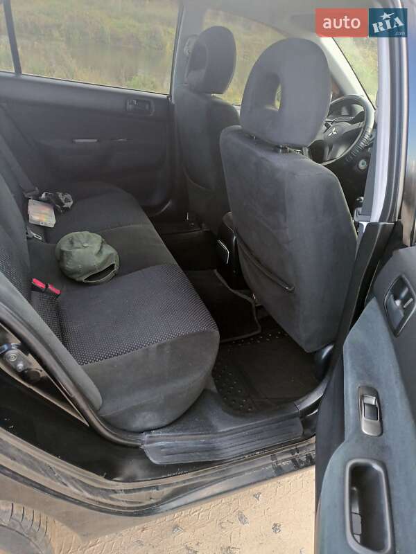 Седан Mitsubishi Lancer 2008 в Барышевке