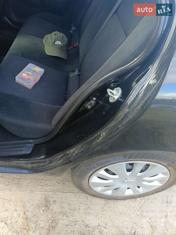 Седан Mitsubishi Lancer 2008 в Барышевке