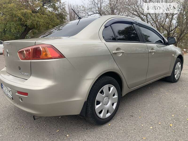 Седан Mitsubishi Lancer 2007 в Одессе