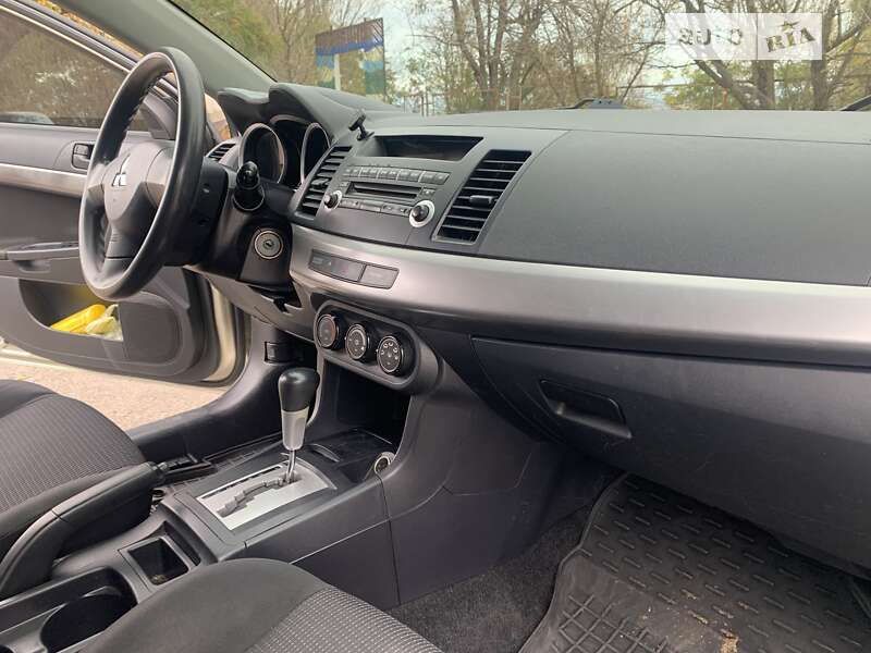 Седан Mitsubishi Lancer 2007 в Одессе