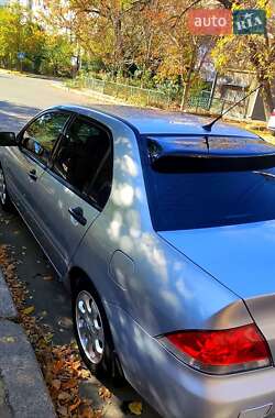 Седан Mitsubishi Lancer 2003 в Николаеве