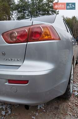 Седан Mitsubishi Lancer 2007 в Луцке