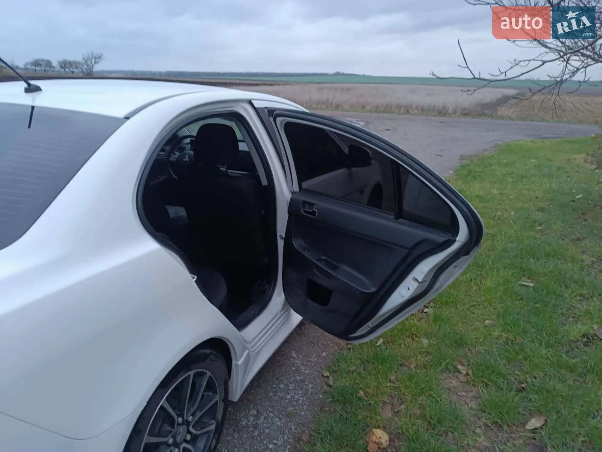 2016 Mitsubishi Lancer - мініатюра 17