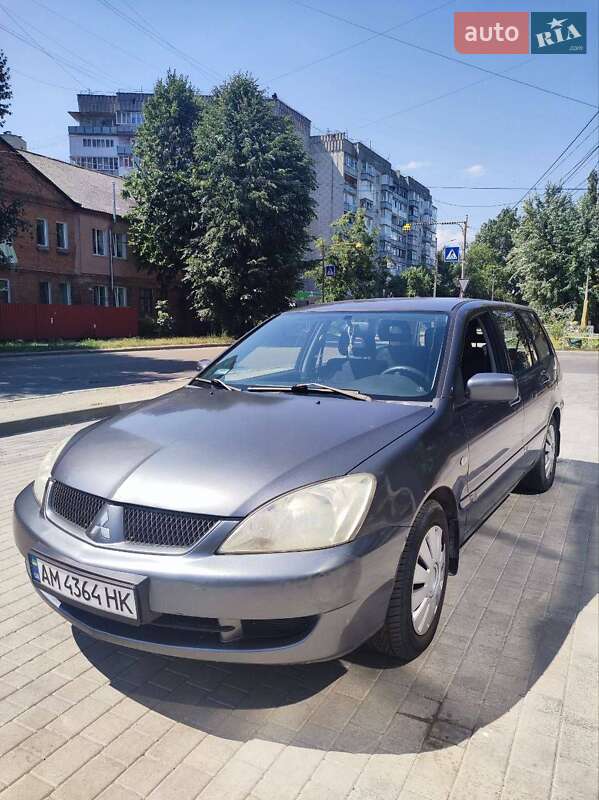 Універсал Mitsubishi Lancer 2006 в Житомирі