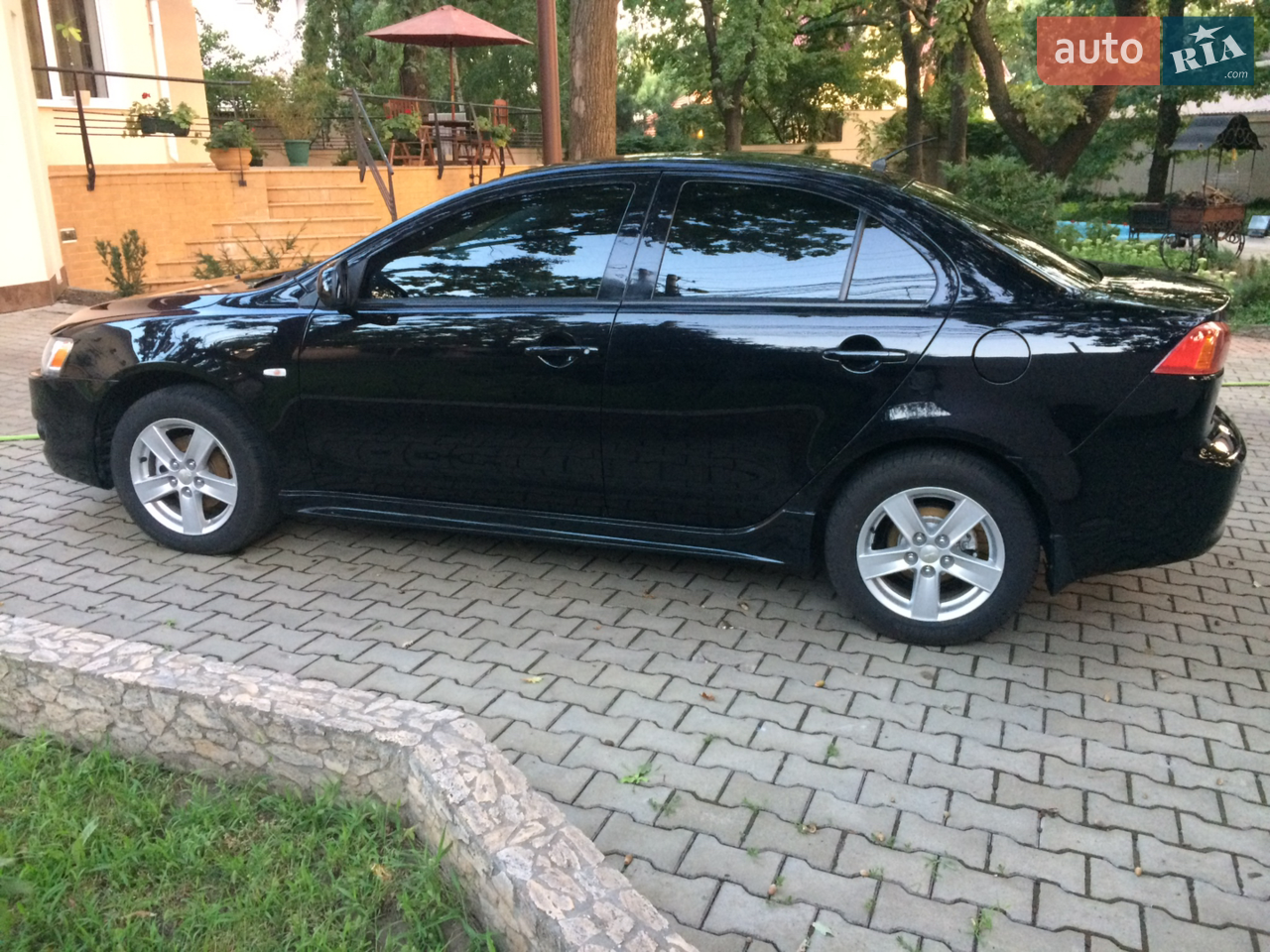 2010 Mitsubishi Lancer - мініатюра 42