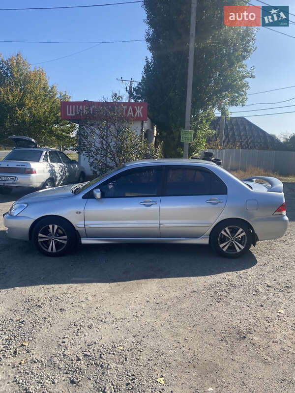 Седан Mitsubishi Lancer 2008 в Днепре