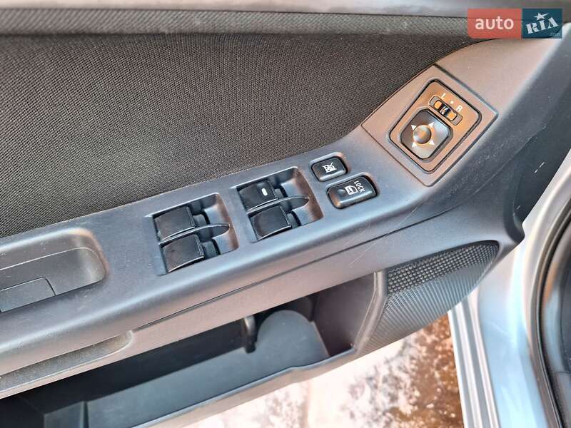 Седан Mitsubishi Lancer 2008 в Ромнах