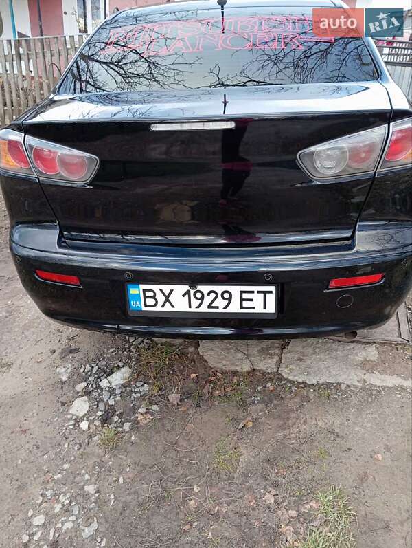 Седан Mitsubishi Lancer 2011 в Віньківцях